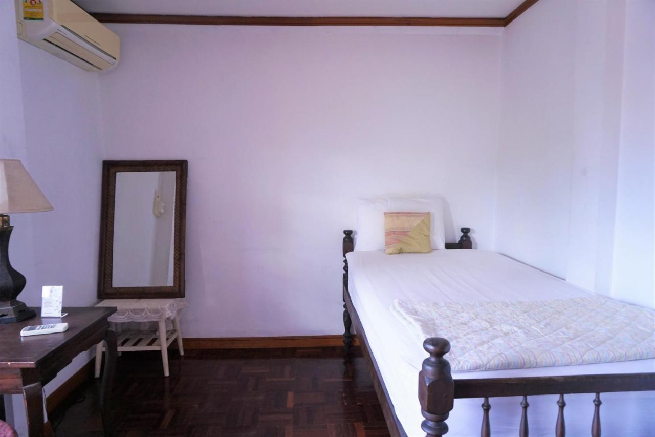Tiptopthai House Chiang Mai Exteriör bild